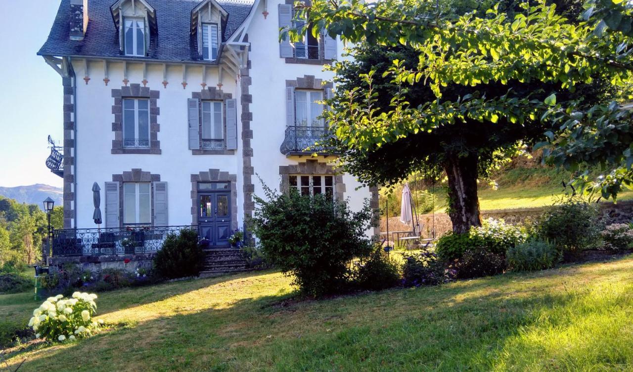 La Maison Normande Saint-Cirgues-de-Jordanne Exterior foto